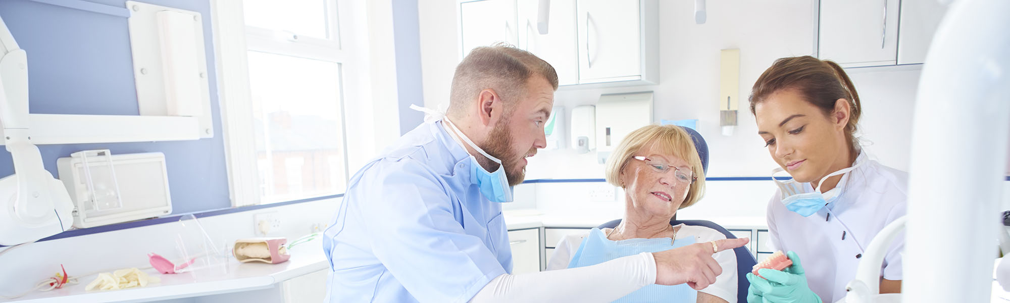 Choosing the Right Dental Crown in Cerritos blog image.