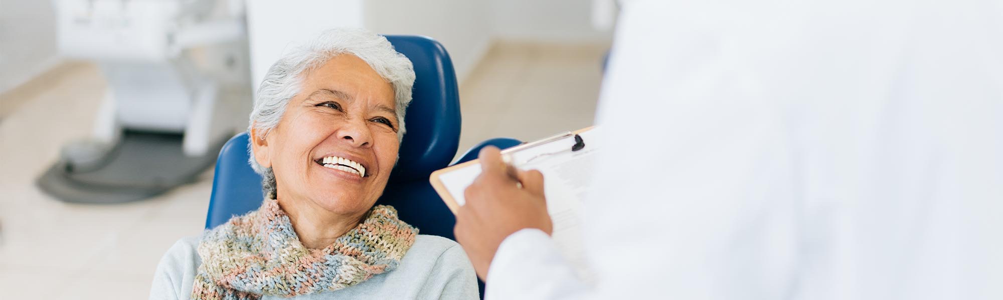 Porcelain Crowns in Cerritos CA